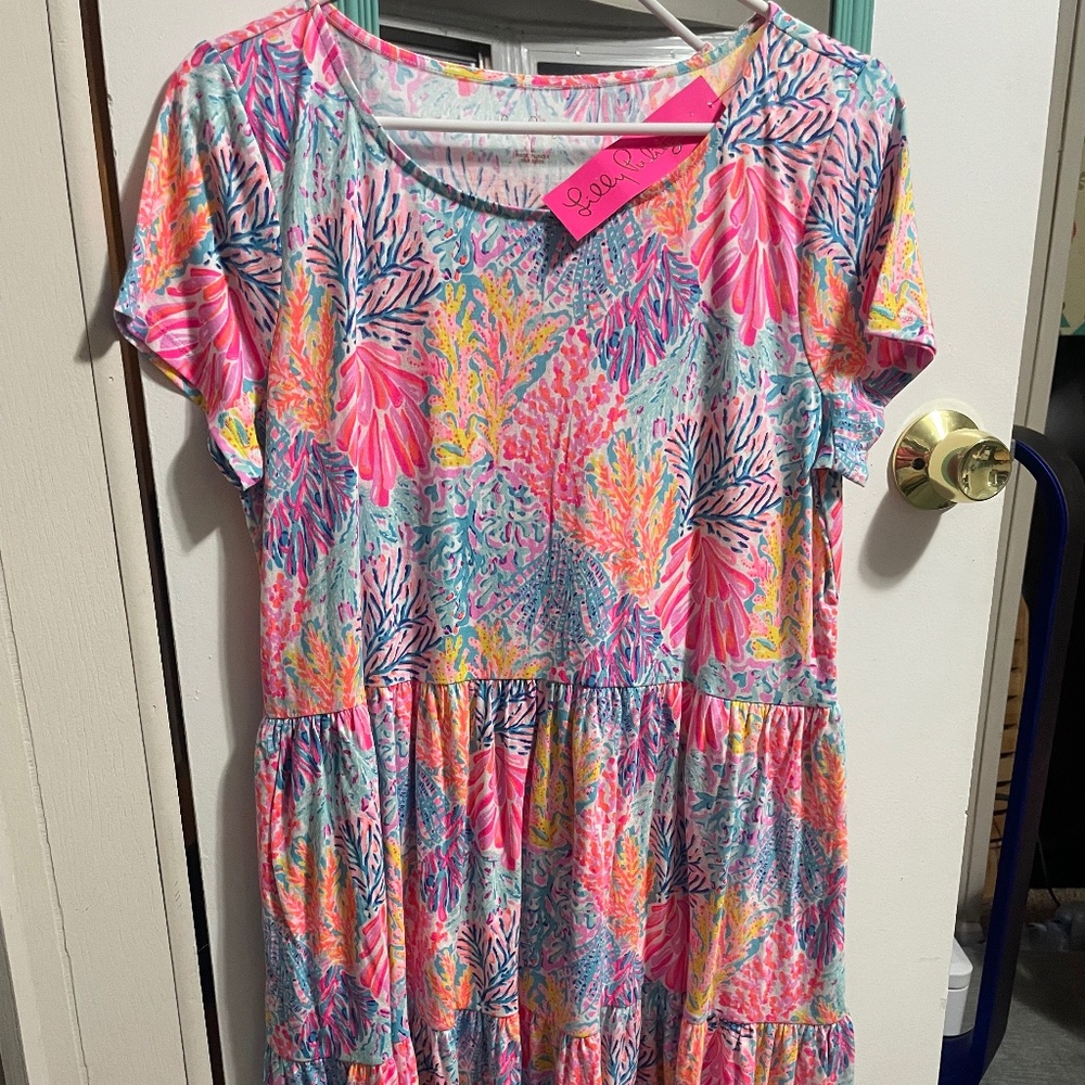 Lilly Pulitzer short-sleeve dress